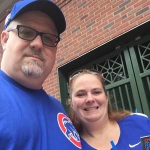 Meet your Posher, Perry